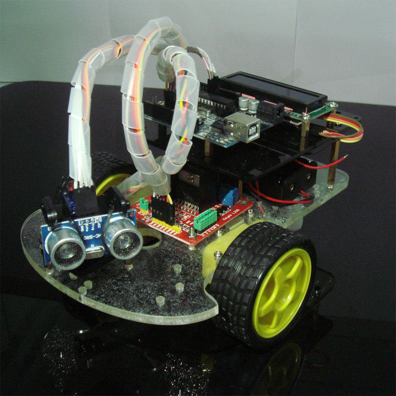 एलसीडी स्क्रीन के साथ 2WD स्मार्ट Arduino कार रोबोट रिमोट कंट्रोल इंटेलिजेंट कार